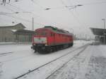 Hier 232 903-5, bei der Durchfahrt am 27.1.2010 durch Angermnde.