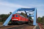 232 673 und 232 182 mit einem Schotterzug bei Neunkirchen am Sand (21.04.2007)