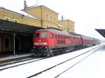 Die heute bei EWR in Polen eingesetzte 232 309-5 bespannte am 03.02.2006 den RE Grlitz-Dresden.