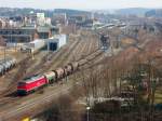 Neues aus dem Hochhaus vom 02.04.2009. 232618 fhrt kurz vor 14 Uhr durch Hof Hbf und verlsst gerade den Bf. Richtung Gutenfrst/Plauen.