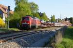 Kurz dahinter, mit immer mehr Licht- und Sonnen-Strahlen, folgte D 15464, der von 232 205 (Railion-Beschriftung) gefhrt wurde.
Oberreitnau 25.04.09