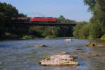 Unbekannte Russin berquert den Inn bei Burgkirchen. 25.08.09