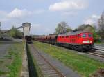 232 238-6 stand am 28.04.11 mit einem Schotterzug in Pechbrunn.

