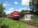 232 205 mit CS 61905 vor Trglitz (15.07.2006)