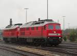 232 117 (alt belftet) und 233 478 (die Wende Lok) haben am 16.09.13 Ausfahrt in Marktredwitz.