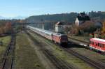 232 240 mit 101 113 und dem EC 218 im Schlepp am 26.10.13 in Garching an der Alz