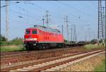 232 457-2 vor einem Gterzug unterwegs in Richtung Greifswald. (Stralsund am 10.07.06 )