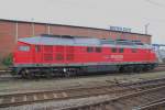 Am 27.04.2013 feierte das Ausbesserungswerk Paderborn seinen 100.Geburtstag. Zu diesem Anlass gab es Kurierfahrten eines Dampfzuges vom Hbf Paderborn ins Ausbesserungswerk. Auf einen solchen Zug muss man ggf. warten, was hier nun mitbrachte, das wir 232 502-5 beim einparken beobachten konnten. 