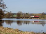 Die 232 259 mit einem Güterzug am 02.04.2016 unterwegs bei Escheldorf.