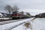 132 334-4 EBS mit dem Weihnachtswald-Express von Erfurt nach Goslar fotografiert bei Scharzfeld am 10.12.2017