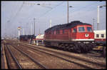 232689 am 26.10.1996 im Bahnhof Arnstadt.