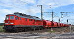 DB Cargo AG, Mainz mit ihrer  233 288-0 , Name:  Patsy  (NVR:  92 80 1233 288-0 D-DB ) mit einem Kalisalz-Transportzug am 20.09.23 Durchfahrt Bahnhof Rodleben.