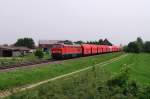 233 176 mit einem Schlackezug in Wiedergeltingen (28.05.2008)