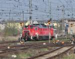 Lokzug hnliche Gestellung im Bf Stralsund bestehend aus 362 900 + 233 478 + 362 853 Richtung Rostock am 26.04.2010