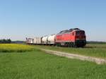 233 709 mit Unkraut-Spritzzug bei Hurlach (12.06.2006)