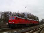 233 367-2 beim Starten des Motors, am 25.03.13 in Marktredwitz.
