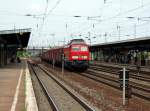 233 636 mit Gterzug in Berlin Schnefeld (01.08.2006)