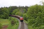 233 511 am 24.5.13 bei Groalbershof an der KBS 870 mit Schotterzug nach Nrnberg