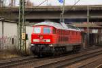 Ludmilla (233-698-0)brummt alleine durch Hamburg-Harburg. 21.2.15