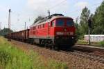 Güterzug mit EANOS Waggons und der 233 232 fährt auf dem Güterring durch Leipzig-Thekla. Gesehen am 06.7.2015