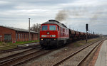 Nachdem 233 285 sich am 07.04.16 in Baalberge an das andere Zugende gesetzt hatte, beförderte sie ihren Zug die letzte Etappe bis zur Zuckerfabrik Könnern.