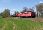 155 065 und 233 367 mit eine Frankenwaldumleiter zu sehen am 20.04.16 an der Schöpsdrehe bei Plauen/V.