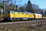 233 493-6 Bahnbaugruppenzug in Oberkassel - 16.02.2016