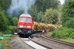 Gleisbauarbeiten am 04.08.2020 auf der KBS 435 zwischen Neheim-Hüsten und Wickede bei Arnsberg-Voßwinkel mit 234 242-6 der SEL (Schlünß Eisenbahn Logistic)