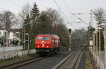 Ohne Wagen durchfährt DE 13, von Bergheim-Niederaußem kommend, den Bahnhof von Pulheim.