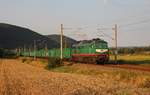 241 697-2 zu sehen mit einem Sandzug am 30.07.18 in Etzelbach.