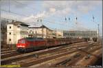 241 449 fhrt am 21.12.08 mit dem Kohleleerzug vom HKW Kchwald aus dem Chemnitzer Hbf in Richtung Chemnitz-Siegmar aus.