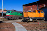 Vier Achsen Unterschied und ca. 3800 PS Leistungsunterschied nebeneinander: 241 338 der Triangula und 102 187 welche zuletzt noch bei der DB t�tig war, nun im Eisenbahnmuseum Chemnitz-Hilbersdorf, 12.03.2022