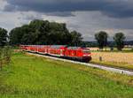 Die 245 011 mit einer RB nach Mühldorf am 15.07.2017 unterwegs bei Schwindegg.