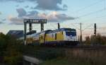 246 004-6 am 27.10.2012 mit einem ME oder MEr von Hamburg Hbf nach Cuxhaven bei den hamburger Sderelbbrcken.