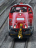 Die Diesellokomotive 261 101-0 war Mitte März 2021 in Wuppertal-Unterbarmen unterwegs.