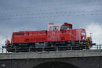 Anfang Mai 2021 war die Diesellokomotive 261 086-3 auf Solofahrt in Duisburg zu sehen.