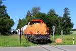 261 300-8 mit dem DGN 91239 (Singen(Htw) - Mengen) bei Schwackenreute 11.6.22