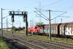 Am 27.10.2022 stand die DB 261 082-2 mit einer Übergabe vom DUSS Terminal Erfurt nach Erfurt Gbf in Vieselbach.