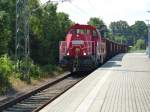 261 024 zieht am 22.07.2014 einen kurzen Ganzzug durch den Bahnhof Neumark(Vogtl.).Grüsse an den Tf.
