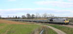 Fotostelle wurde hier wirklich in letzter Sekunde erreicht: 263 006 mit Zementklinkerzug von Mertz Kies am 31.03.2020 bei Öhringen-Cappel.