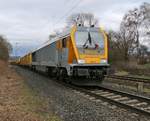 264 010-0 (V500.17) der SGL mit Bauzug in Fahrtrichtung Süden.