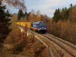 öfters fuhr im Herbst 2021 ein Holzzug mit der Raildox Maxima von Saalfeld nach Bad Blankenstein zur Papierfabrik.