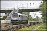 EHB Maxima CC 40 rangiert hier am 1.8.2023 im Bahnhof Hasbergen.