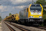 V500 17 der SLG bei den Bauarbeiten zwischen Riem und Markt Schwaben. 
Es wird gearbeitet bei Heimstetten am 16.5.26