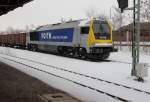 264 002-7 der VTLT ist am 29.03.13 mit einem Ganzzug mit Wasserbausteinen, der zum Eberswalder Hafen fhrt, in Bischofswerda abgestellt, hier eine Portrait-Aufnahme.