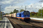 264 002 der Raildox führte am 26.09.19 einen Ganzzug Innofreight-Container durch Saarmund Richtung Schönefeld.
