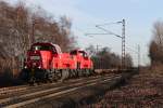 265 015 und 261 106 fuhren am 7.1.14 durch Bottrop-Welheim.