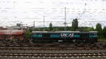 Die Class 66 513-10 von Lineas fährt mit einem Güterzug aus Oberhausen-West(D) nach Hermalle-Huy(B) und fährt durch Aachen-West in Richtung Belgien.