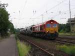 Class 66 DE 64 mit 5 Kesselwaggons

26.07.07,Solingen