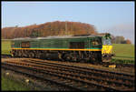 Class 66 PB 08 hat am 04.11.2020 gerade einen Schrottzug vom Hafen in Osnabrück zum Stahlwerk in Georgsmarienhütte gebracht und setzt nun im Werksbahnhof um.